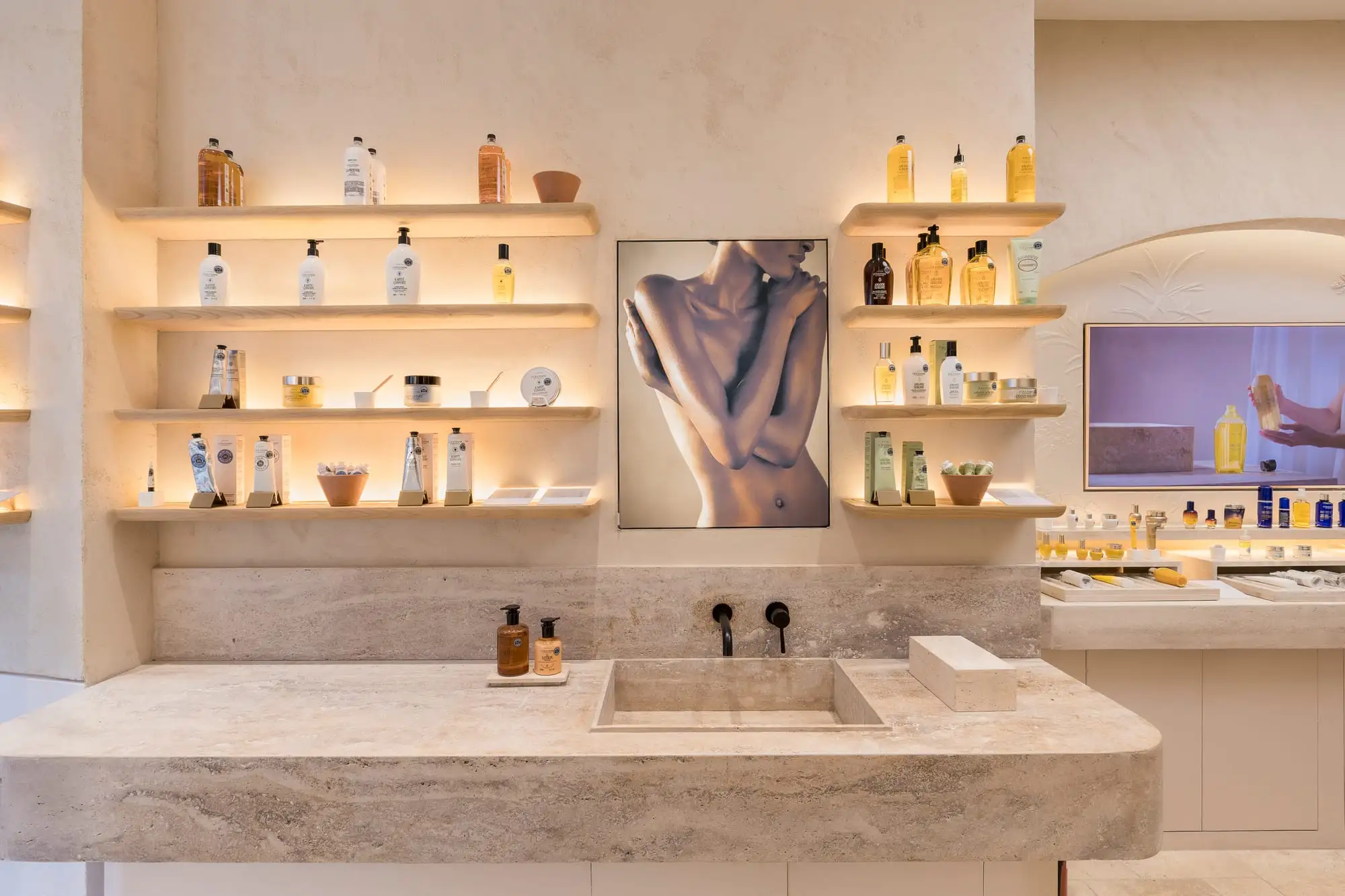 L'Occitane — foto 2