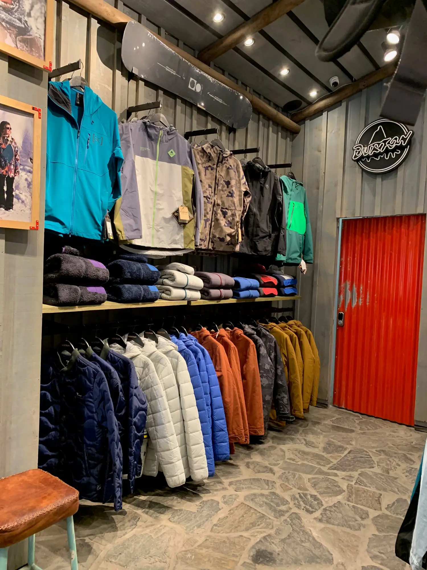 Burton — foto 3