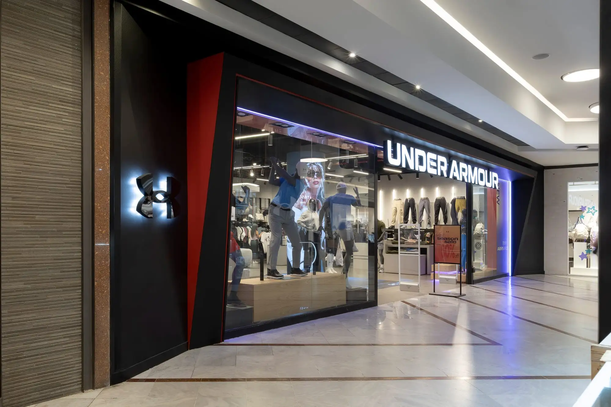 Under Armour — foto 9