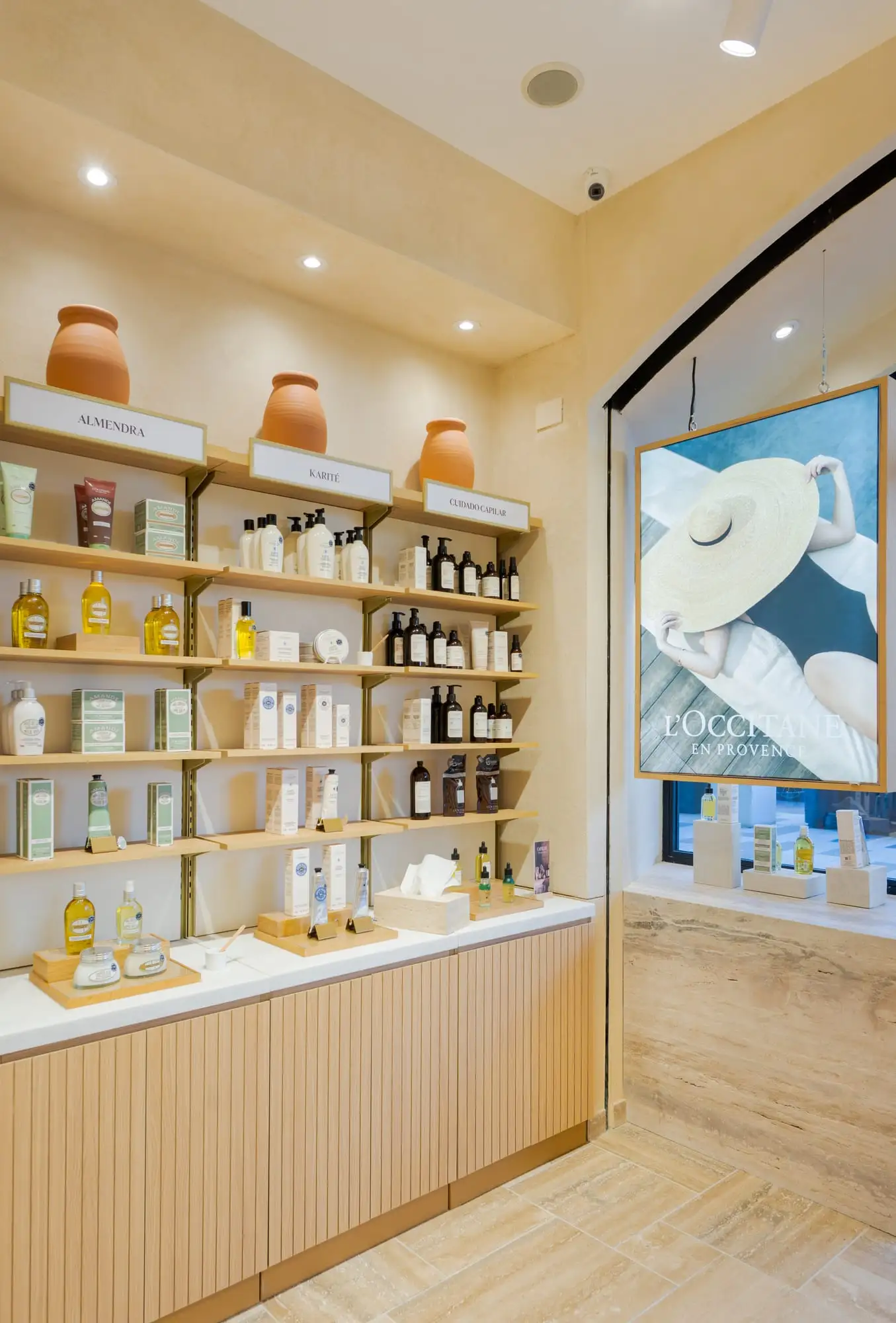 L'Occitane — foto 13