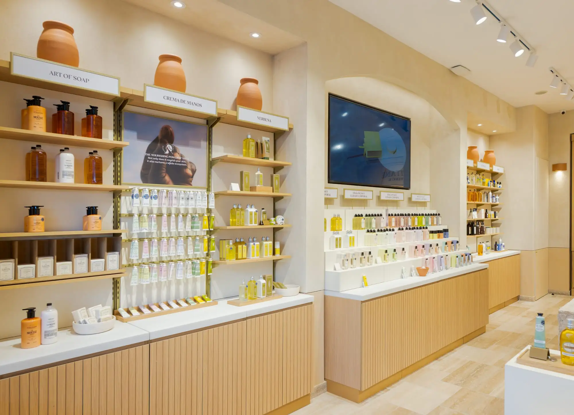 L'Occitane — foto 14