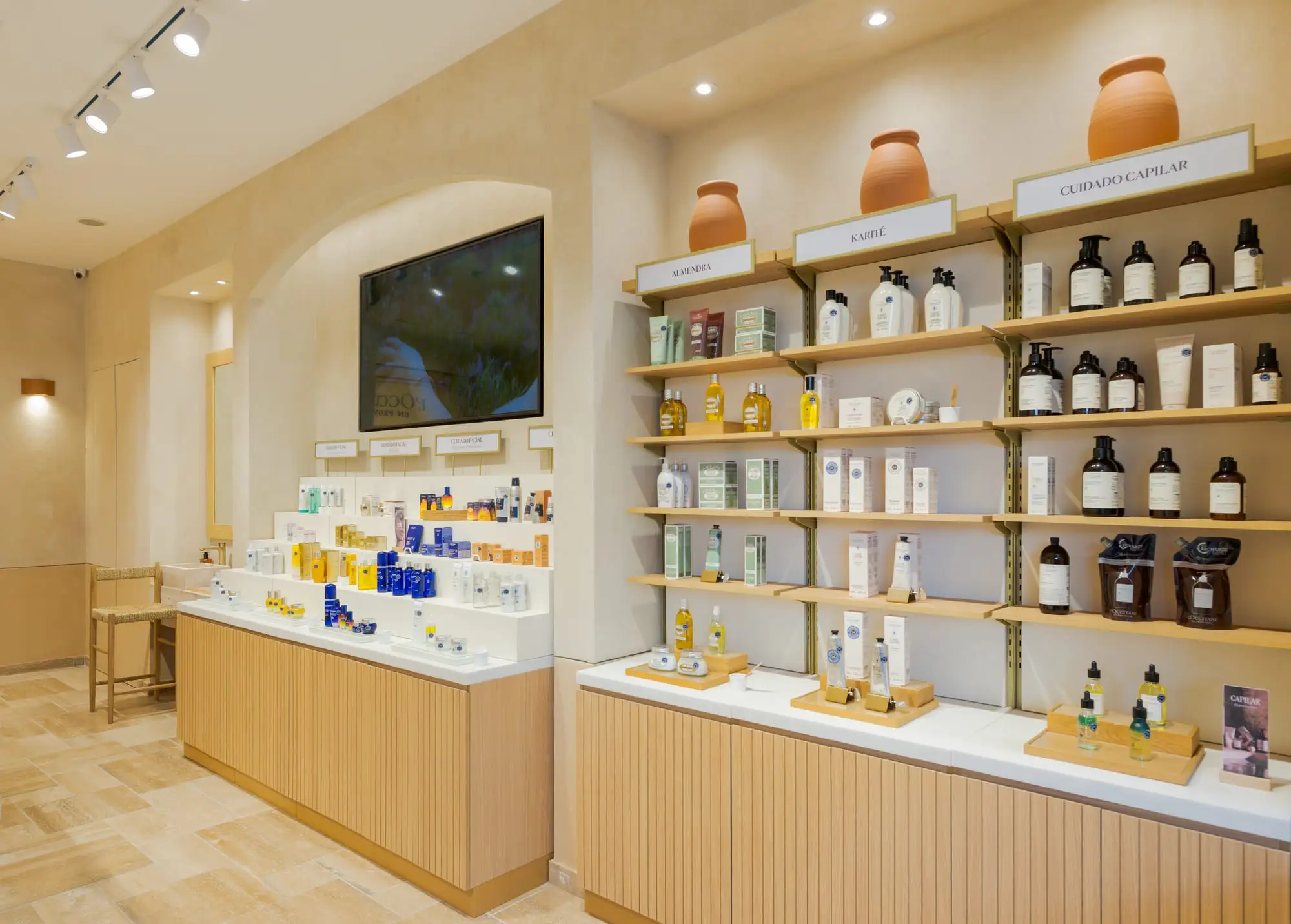 L'Occitane — foto 15